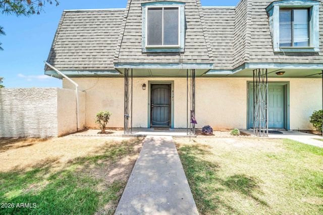 8121 N 32ND Drive, Phoenix, AZ 85051