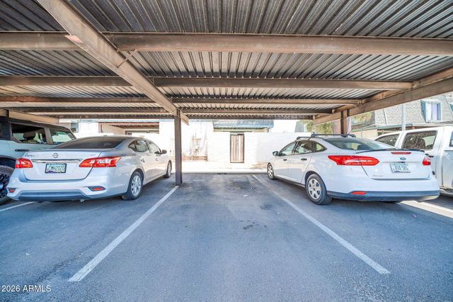 8121 N 32ND Drive, Phoenix, AZ 85051