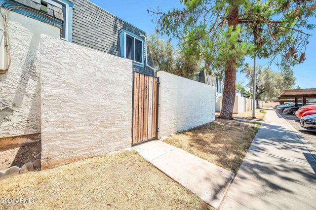 8121 N 32ND Drive, Phoenix, AZ 85051