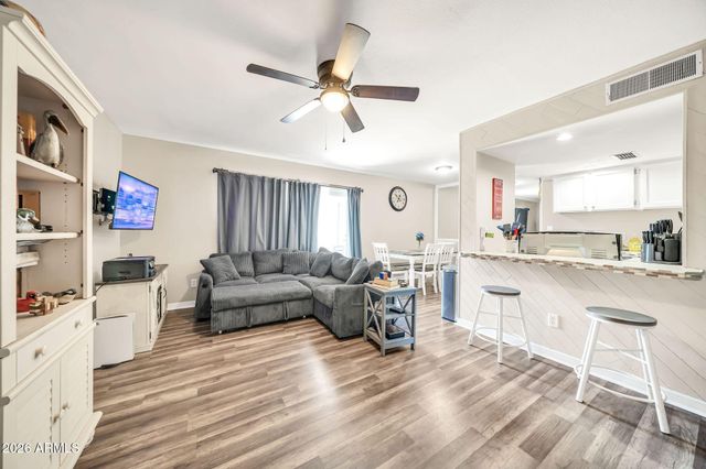 8121 N 32ND Drive, Phoenix, AZ 85051