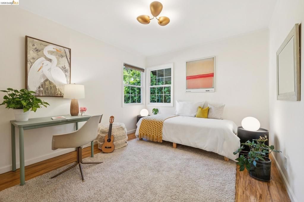 Image 18 of property listing at 738 Ventura St, Richmond, CA 94805