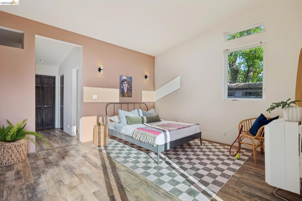 Image 45 of property listing at 738 Ventura St, Richmond, CA 94805