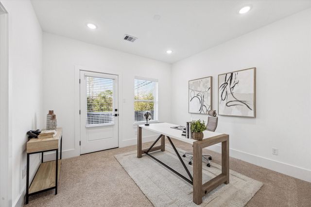 5608 Azores, Houston, TX 77091