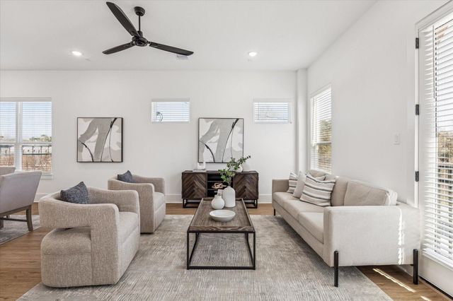 5608 Azores, Houston, TX 77091