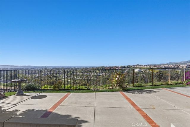 21401 Stonehaven, Lake Forest, CA 92630