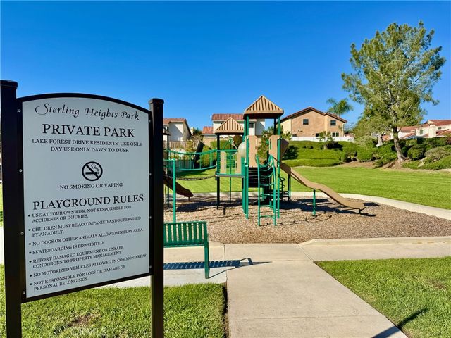 21401 Stonehaven, Lake Forest, CA 92630