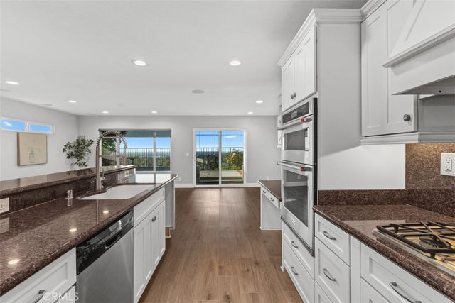 21401 Stonehaven, Lake Forest, CA 92630