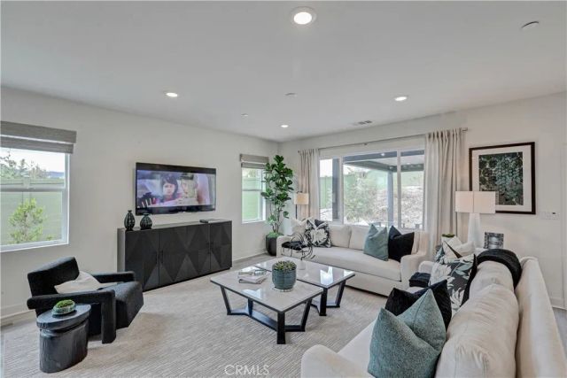 6470 Marblebrook Avenue, Hesperia, CA 92345