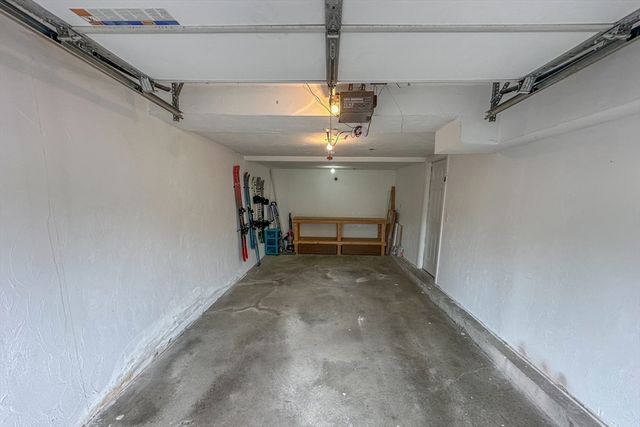 36 Cambridge Rd 44, Woburn, MA 01801