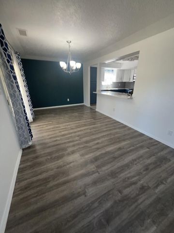 556 Stallion Road SE, Rio Rancho, NM 87124