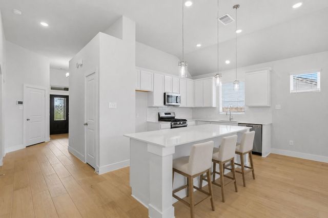 31011 Peck Pass Drive, Waller, TX 77484