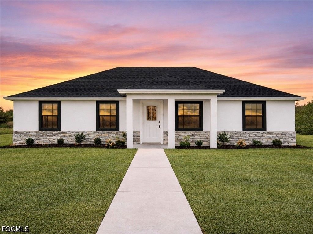 3707 E 16th ST, Lehigh Acres, FL 33972