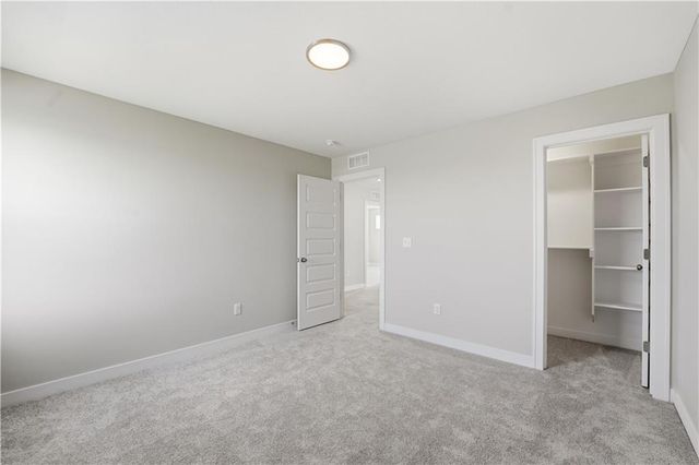505 SW Newport Drive, Blue Springs, MO 64014