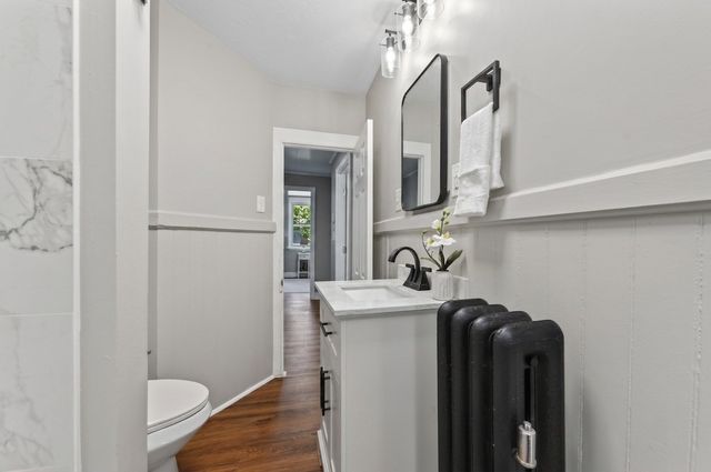 72 Chestnut St 72, Clinton, MA 01510