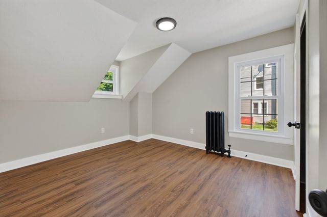 72 Chestnut St 72, Clinton, MA 01510