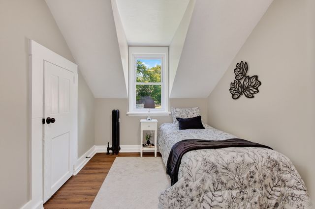 72 Chestnut St 72, Clinton, MA 01510