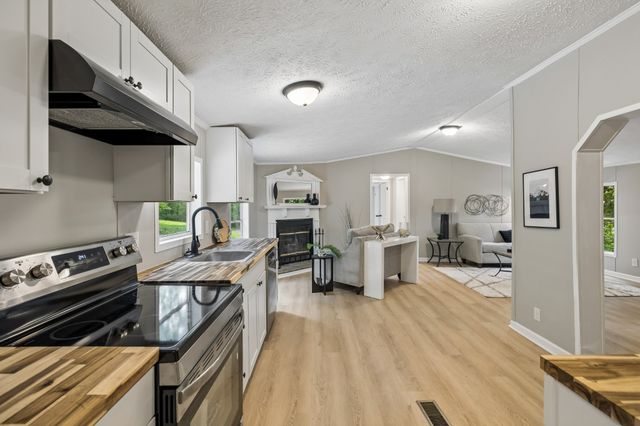 60 Dawson Ln, Gordonsville, TN 38563