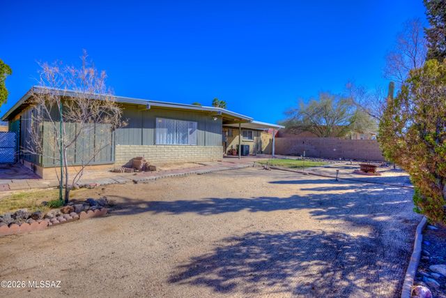 3553 W Eastham Lane, Tucson, AZ 85741