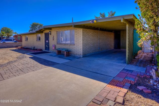 3553 W Eastham Lane, Tucson, AZ 85741
