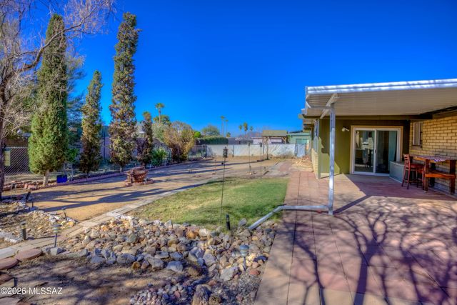 3553 W Eastham Lane, Tucson, AZ 85741