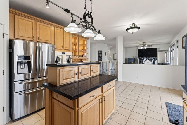 1802 Fox Run Drive, Papillion, NE 68046