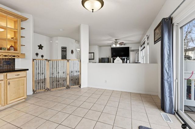 1802 Fox Run Drive, Papillion, NE 68046