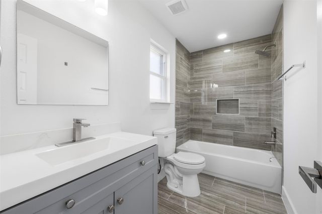 6403 Acorn Forest Drive, Houston, TX 77088