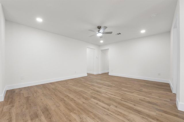 6403 Acorn Forest Drive, Houston, TX 77088