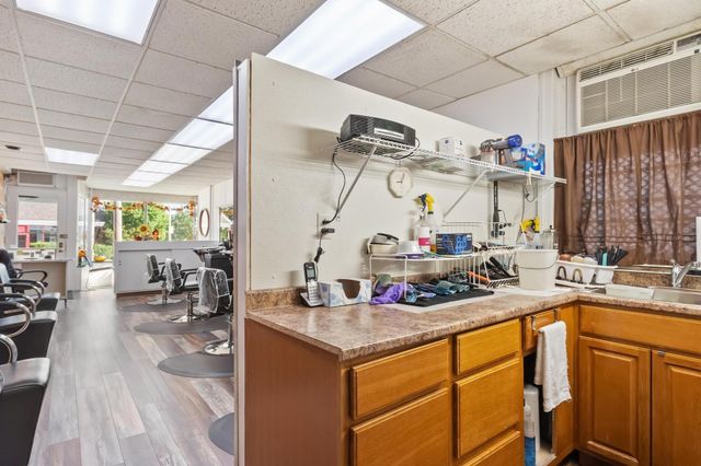 158 Fairhaven Rd, Worcester, MA 01606