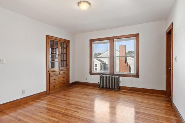 158 Fairhaven Rd, Worcester, MA 01606