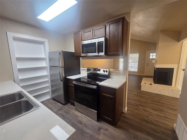 11038 E 16th Street, Tulsa, OK 74128
