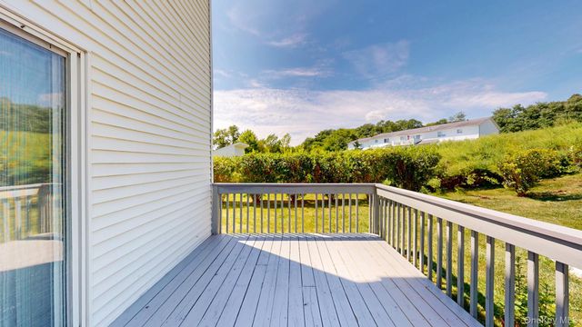 241 Tamerisk Lane, New Windsor, NY 12553