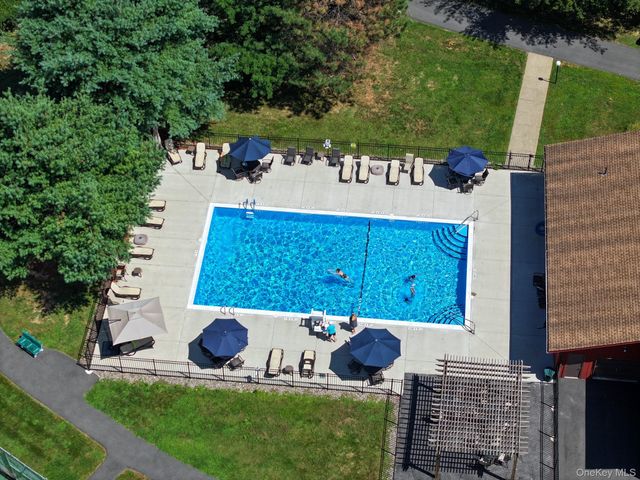 241 Tamerisk Lane, New Windsor, NY 12553