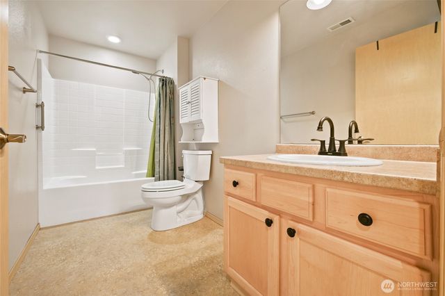 1935 65th Avenue SE, Tumwater, WA 98501