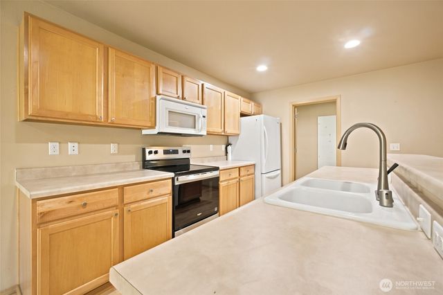 1935 65th Avenue SE, Tumwater, WA 98501