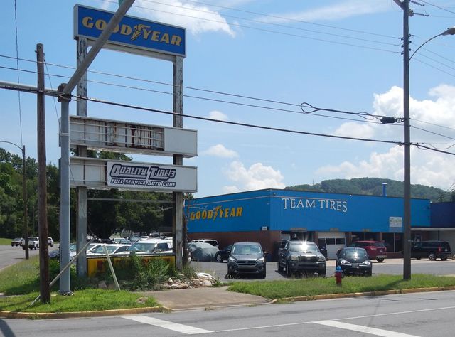 300 BROAD ST, Waynesboro, VA 22980