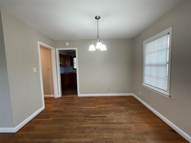 1941 N Avenue H, Freeport, TX 77541