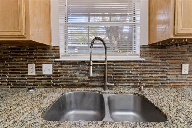 806 Kalanchoe Court, College Station, TX 77840