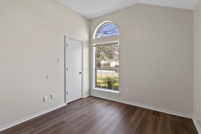 806 Kalanchoe Court, College Station, TX 77840