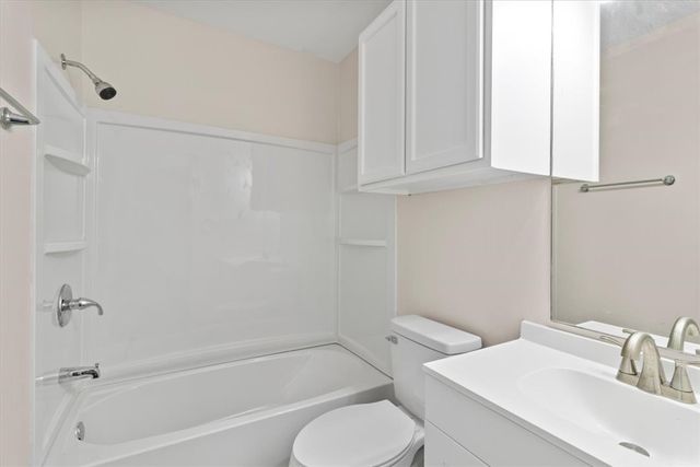 806 Kalanchoe Court, College Station, TX 77840