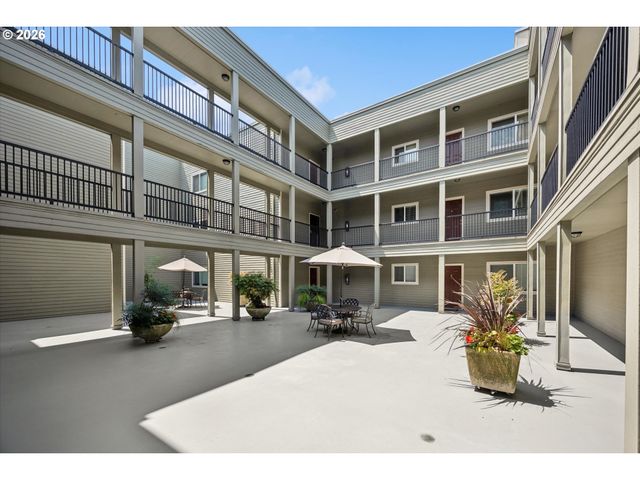 1441 Sw CLAY St 210, Portland, OR 97201