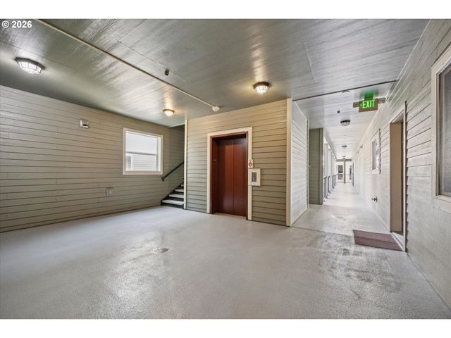 1441 Sw CLAY St 210, Portland, OR 97201