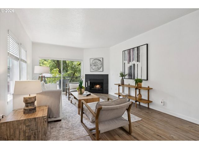 1441 Sw CLAY St 210, Portland, OR 97201