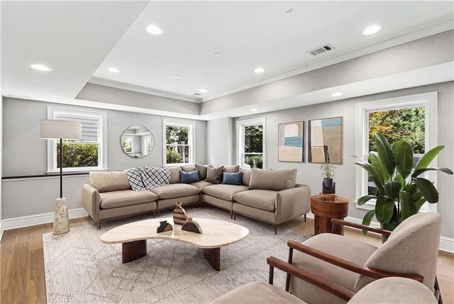 1282 Kendrick Road NE, Atlanta, GA 30319