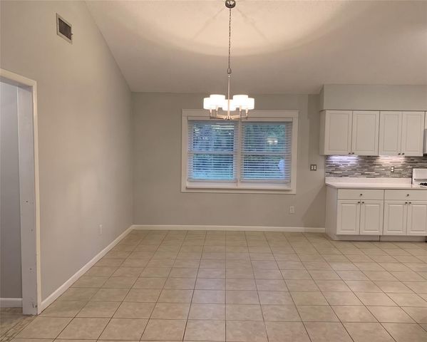 3 ELIZABETH DRIVE E, Palm Coast, FL 32137