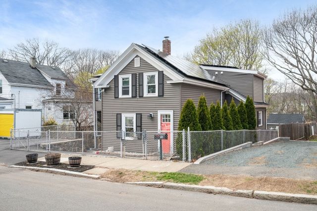90 Ontario St., Lynn, MA 01904