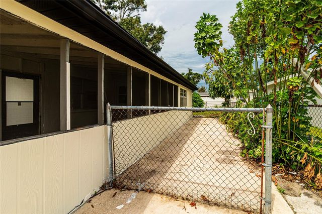 5116 ELDORADO DRIVE, Tampa, FL 33615