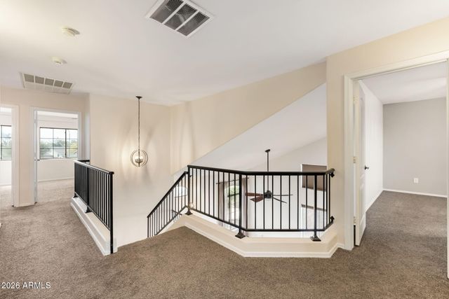 5739 W SELDON Lane, Glendale, AZ 85302