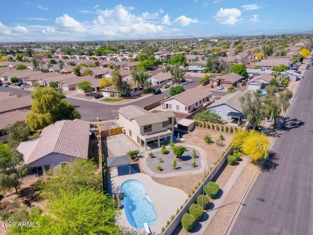 5739 W SELDON Lane, Glendale, AZ 85302