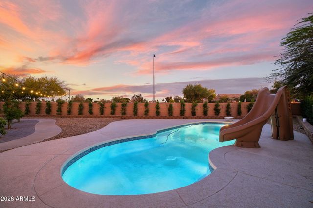 5739 W SELDON Lane, Glendale, AZ 85302